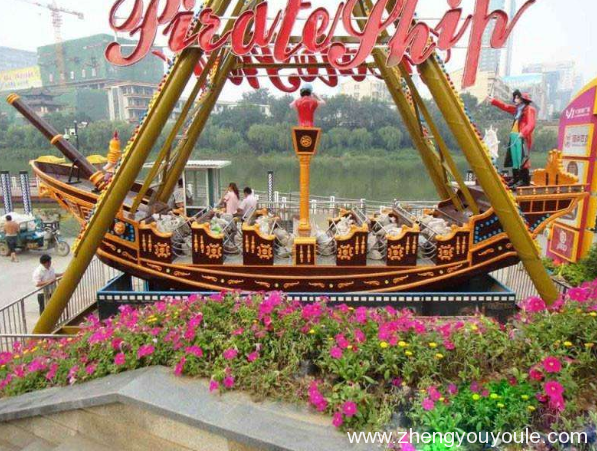 游樂設(shè)備廠家的主要娛樂設(shè)備使用進(jìn)口的工程塑料